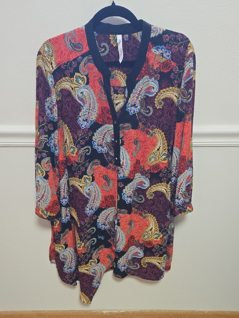 NY Collection Paisley Button-Front Tunic in Red, Purple & Gold